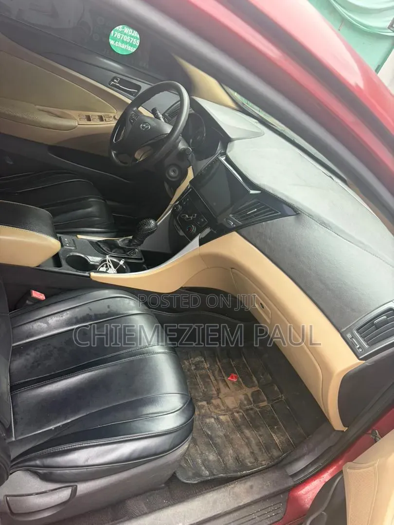 Hyundai Sonata 2012 Red