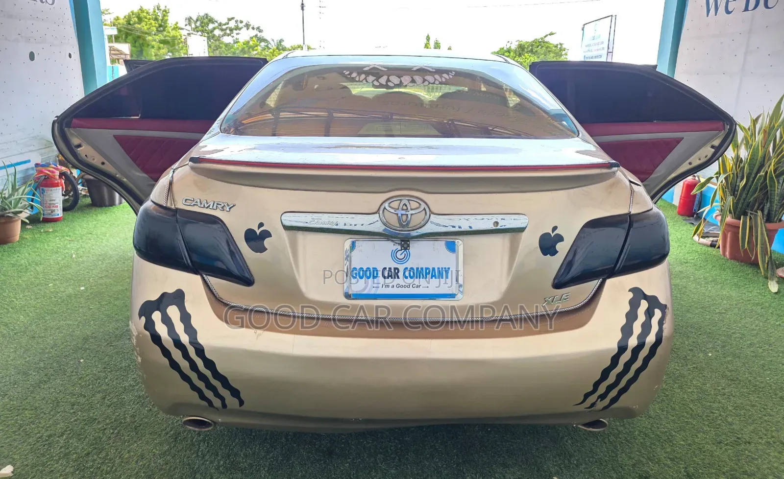 Toyota Camry XLE V6 4dr Sedan (3.5L 6cyl 6AM) 2007 Gold