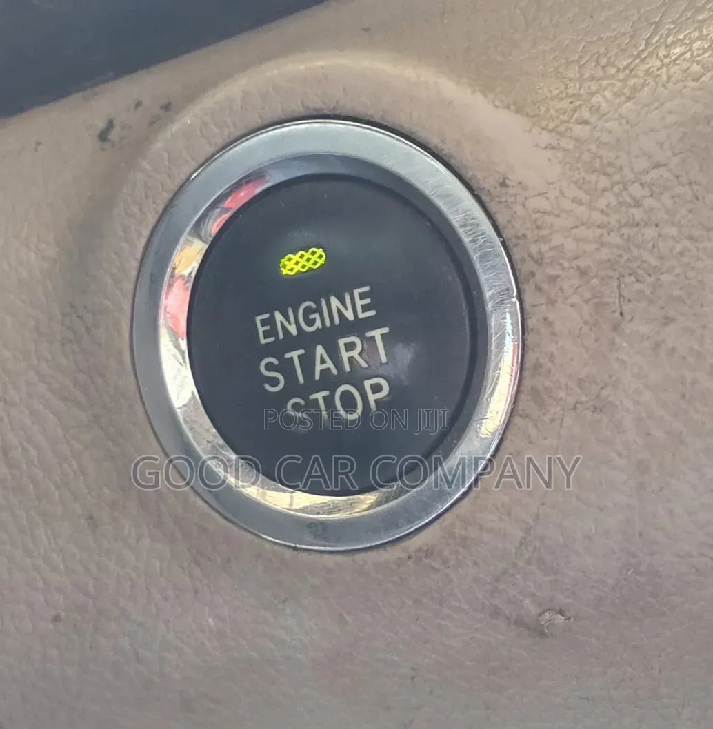 Toyota Camry XLE V6 4dr Sedan (3.5L 6cyl 6AM) 2007 Gold
