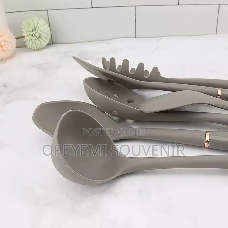 7-Piece Silicone Kitchen Utensil Set