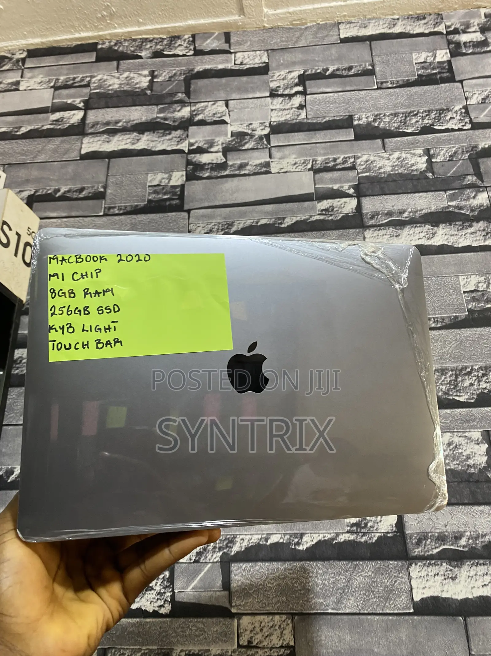 Laptop Apple MacBook Pro 2020 8GB Apple M1 Pro SSD 256GB