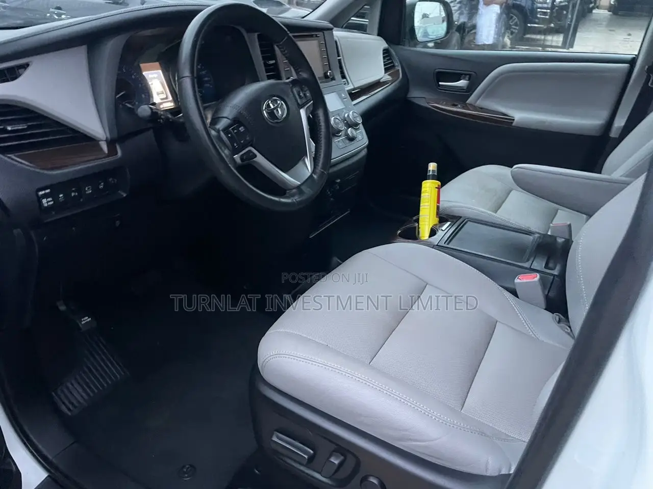 Toyota Sienna Limited Premium 7 Passenger AWD 2020 White
