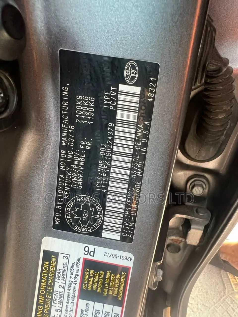 Toyota Camry LE 4dr Sedan (2.5L 4cyl 6A) 2016 Gray