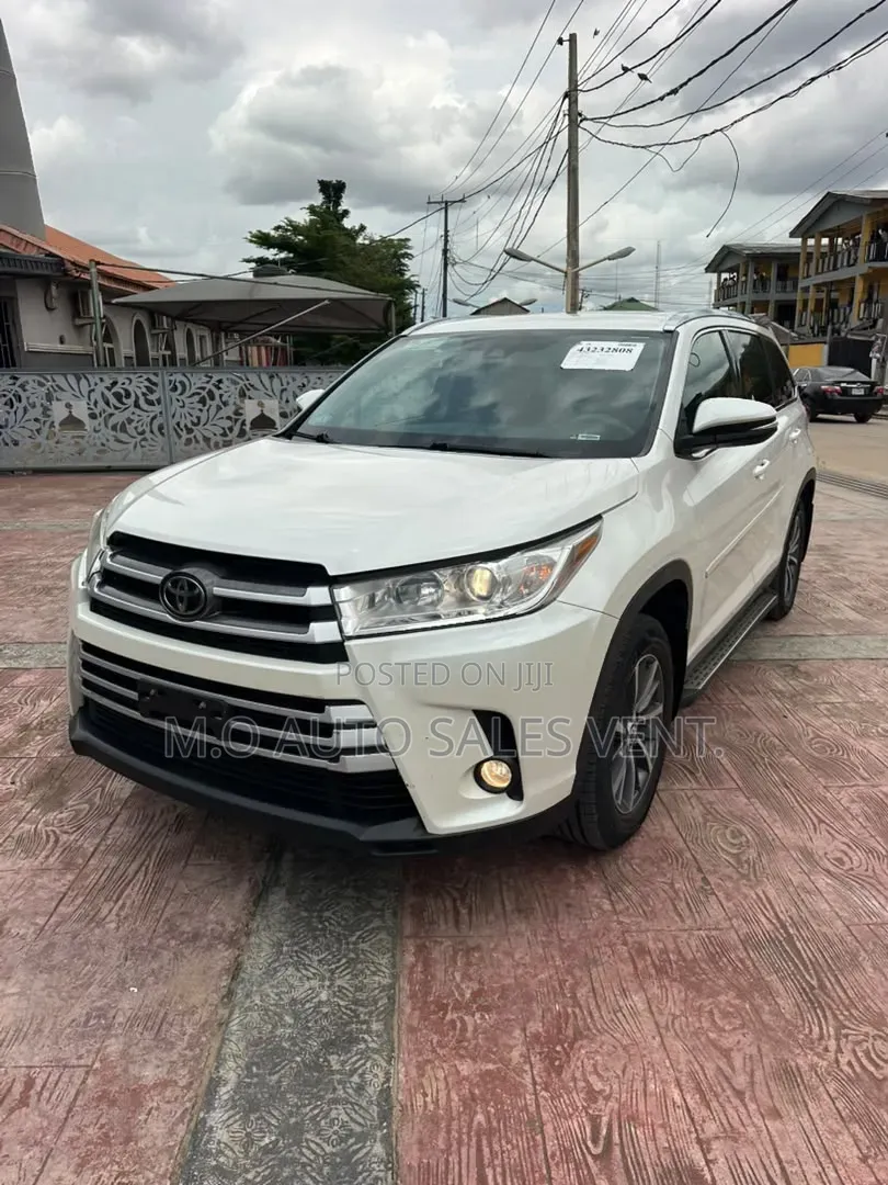 Toyota Highlander 2019 White