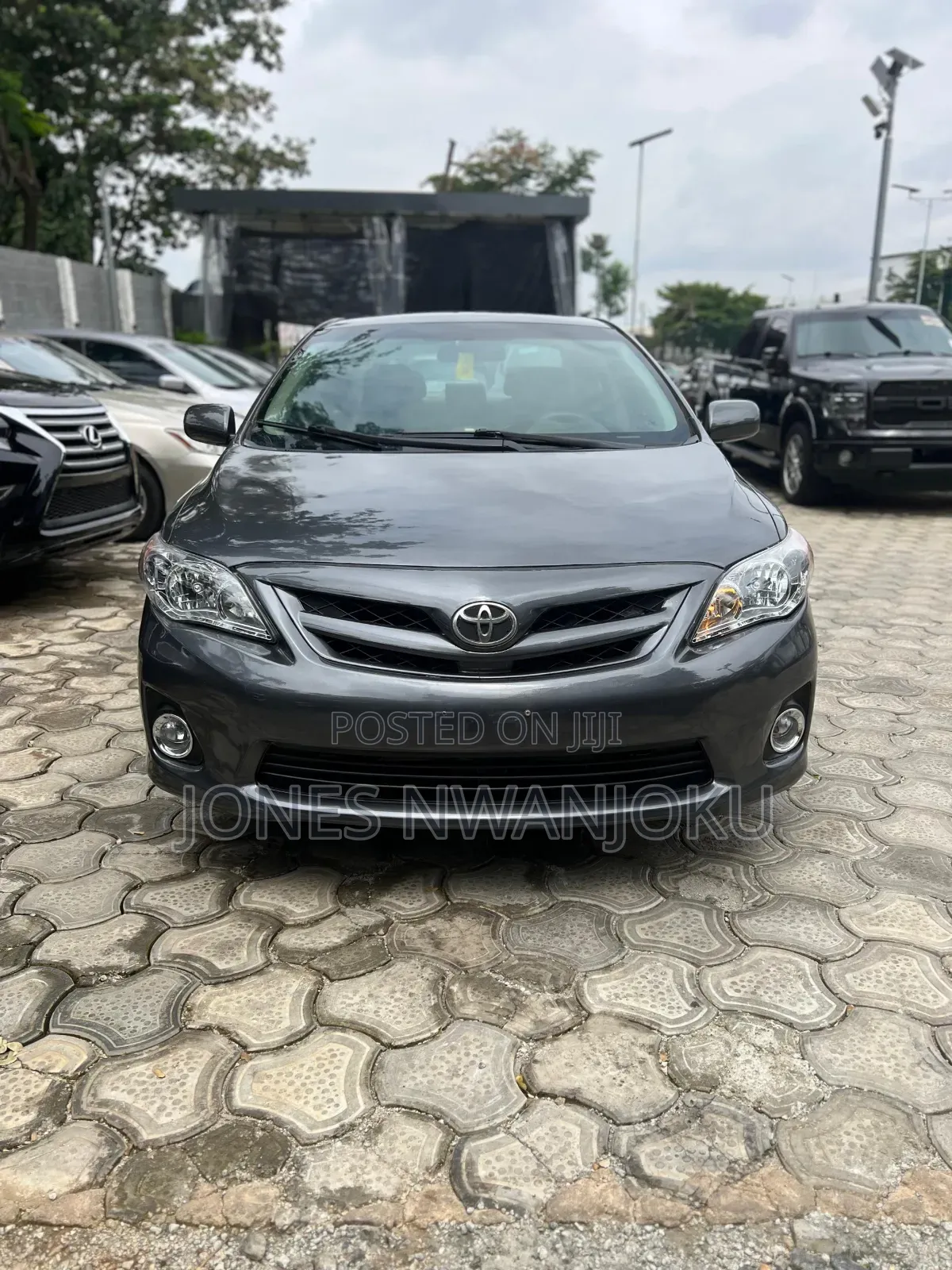 Toyota Corolla 2013 Gray