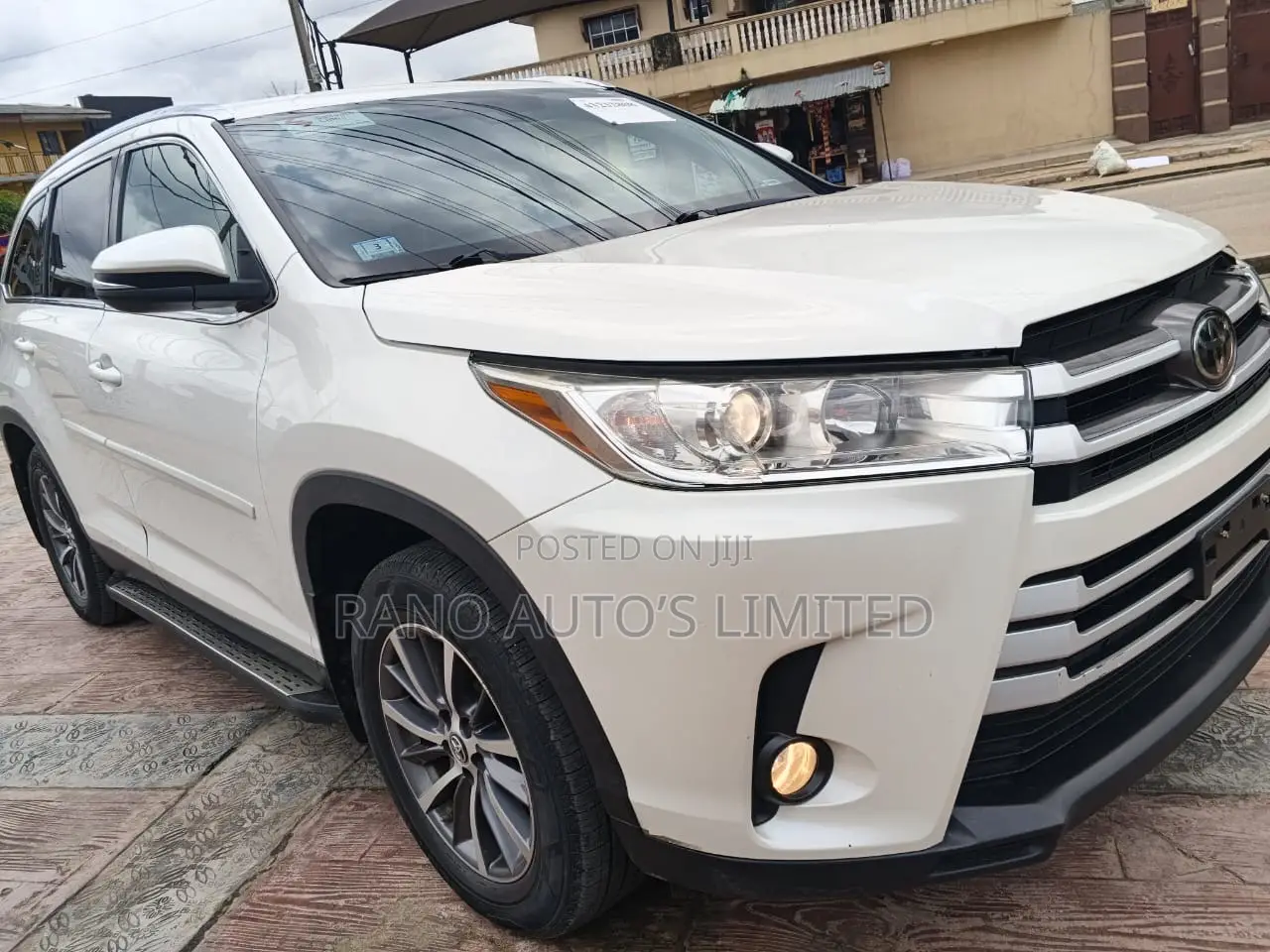 Toyota Highlander XLE 2019 White