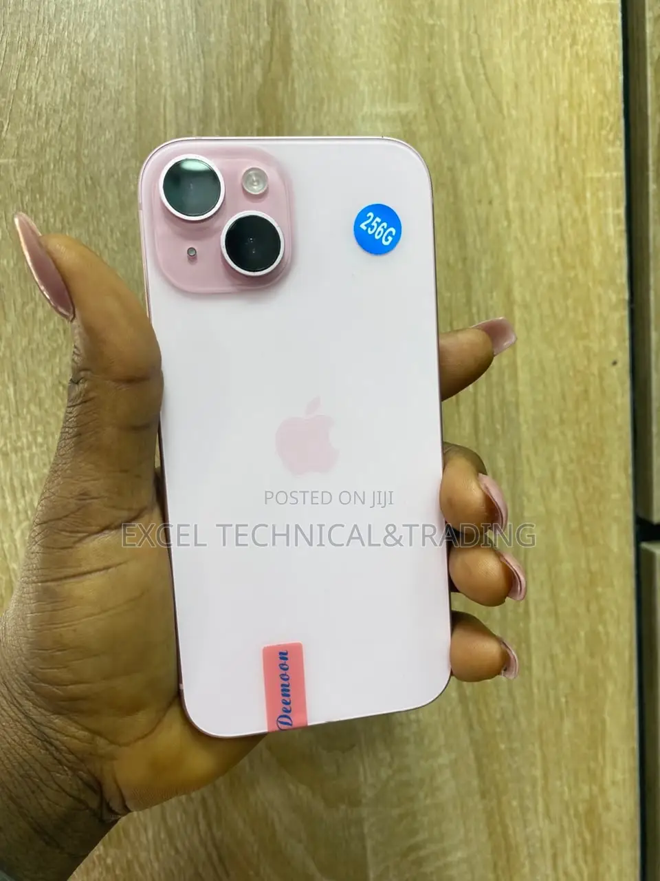 Apple iPhone 15 256 GB Pink
