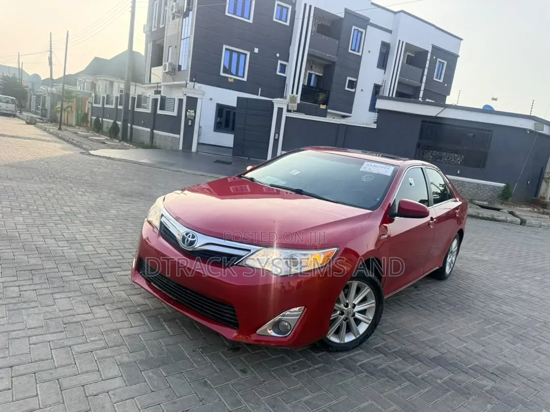 Toyota Camry 2012 Red