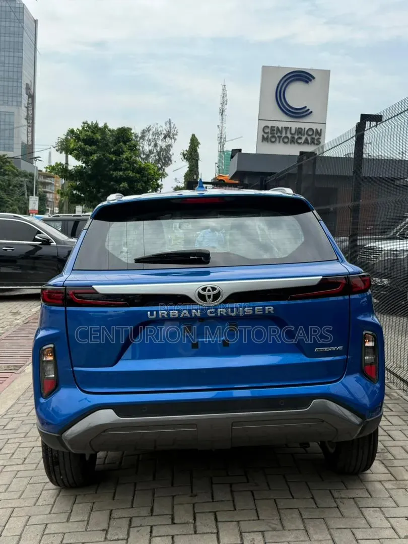 New Toyota Urban Cruiser 2025 Blue