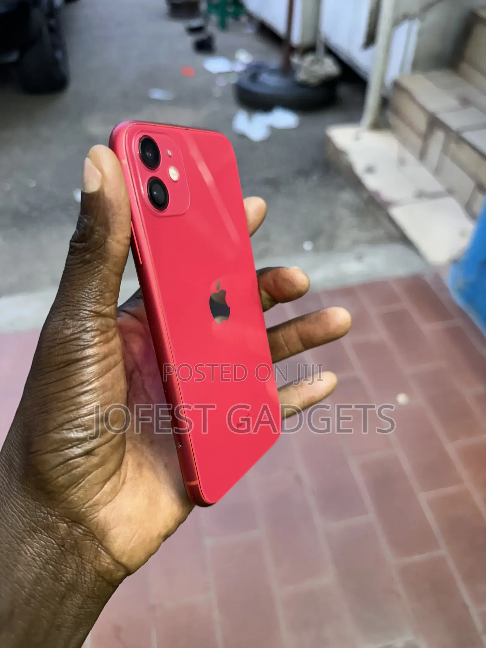 Apple iPhone 11 128 GB Red