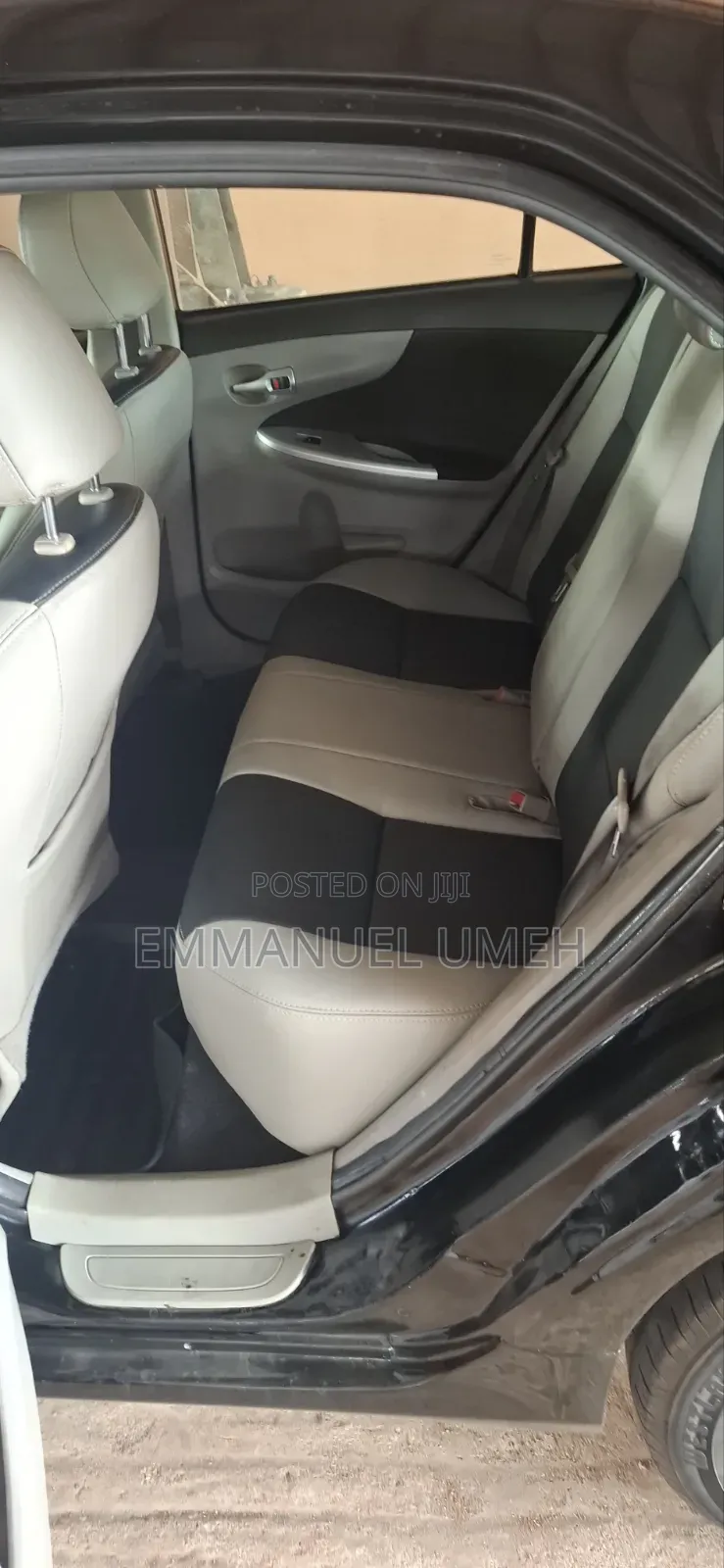 Toyota Corolla LE 4dr Sedan (1.8L 4cyl 4A) 2013 Black