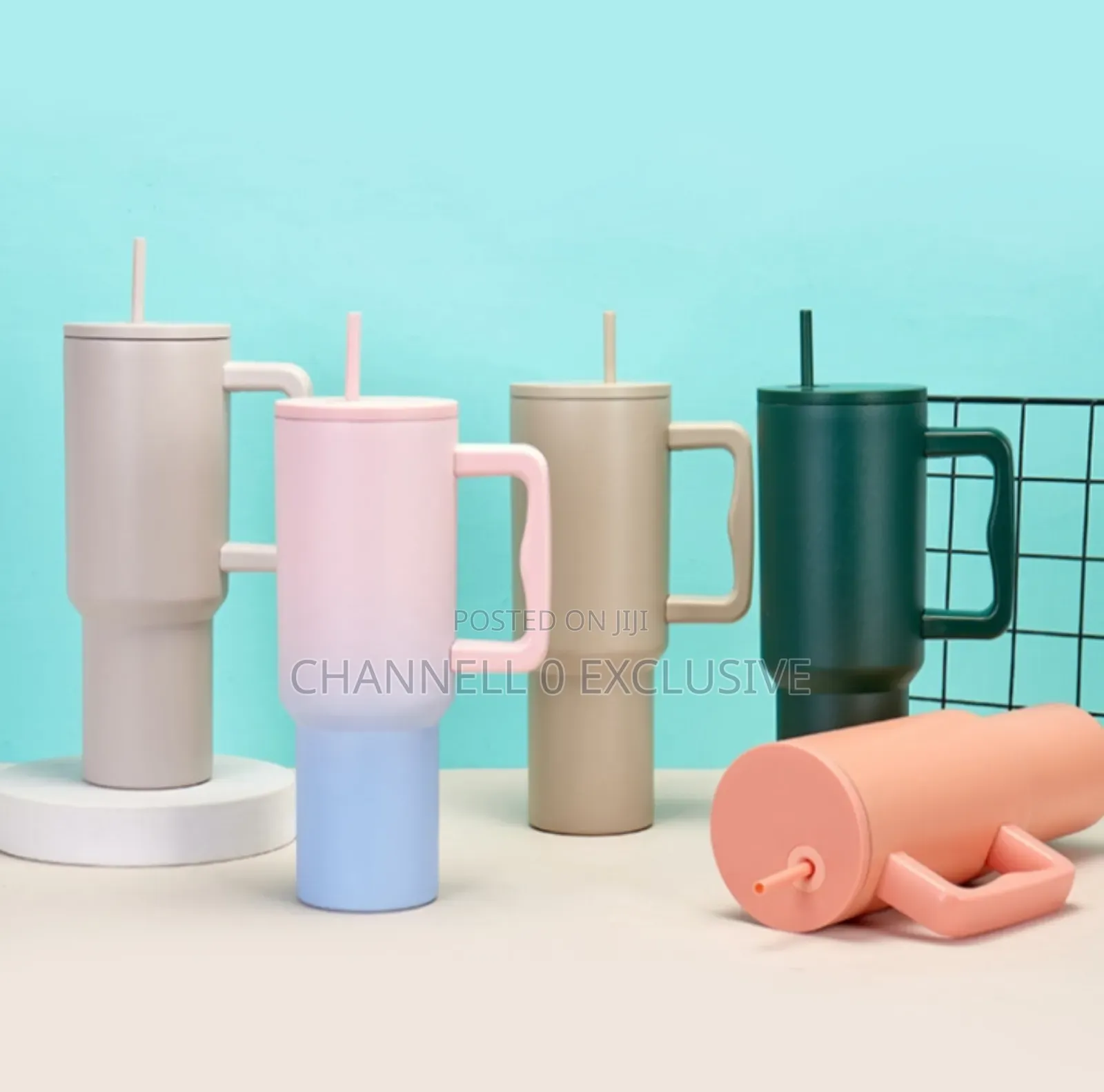 Brand New Oz Straw Tumbler With Handle Vacuum Insulated Mug