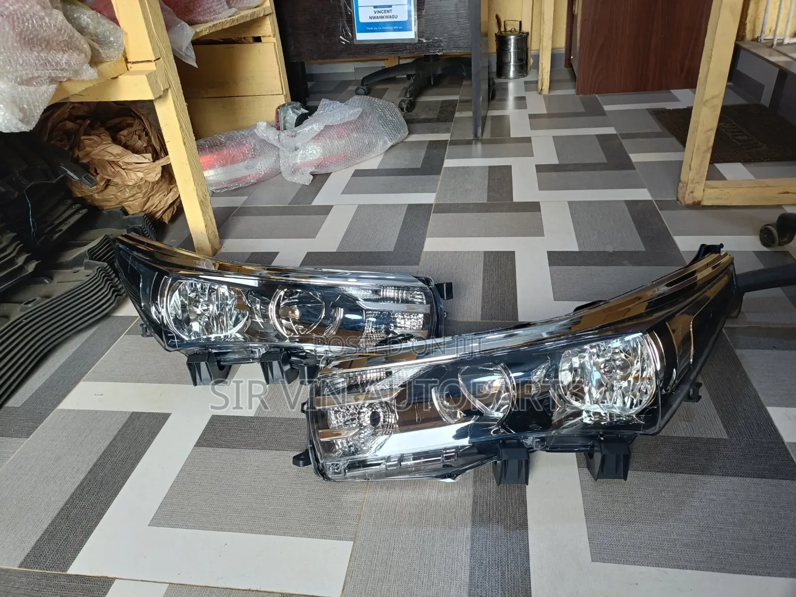 Headlight /Headlamp Toyota Corolla 2016/2017(South)