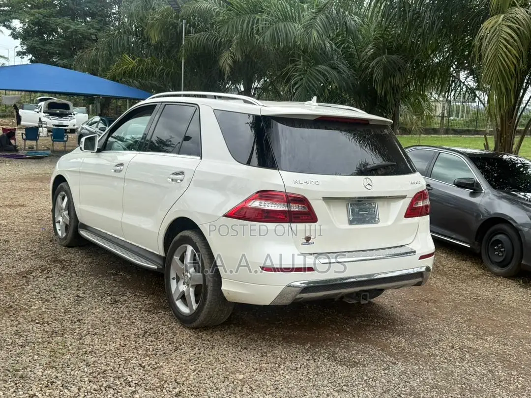 Mercedes-Benz M Class 2015 White