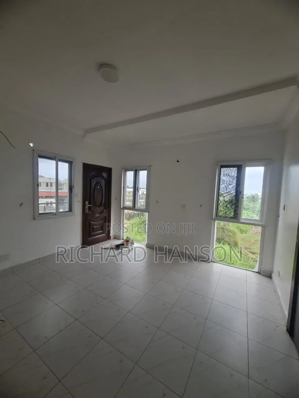 3bdrm Apartment in Secured -Serviced, Sangotedo for rent