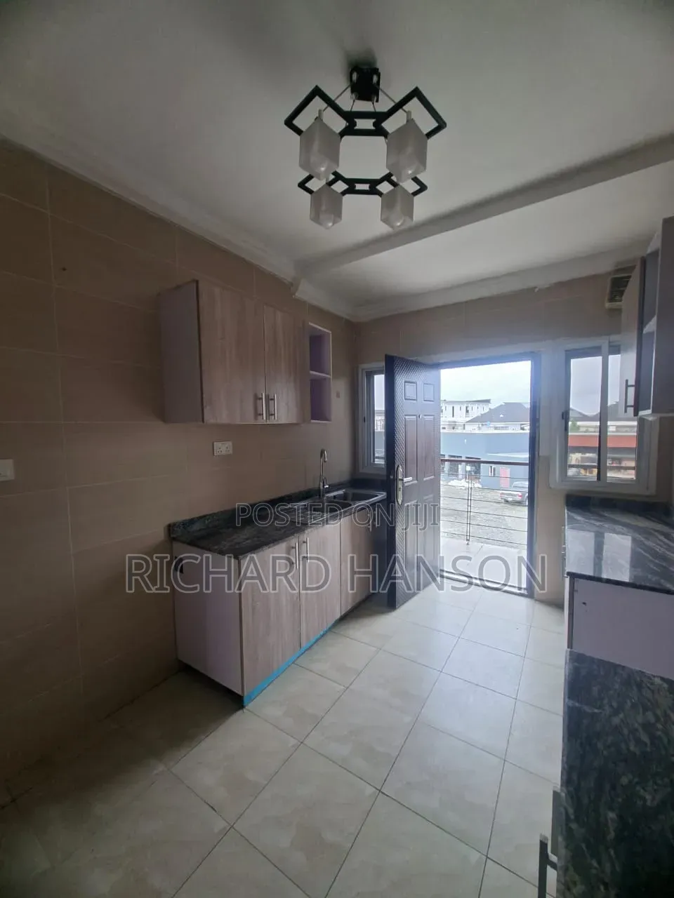 3bdrm Apartment in Secured -Serviced, Sangotedo for rent