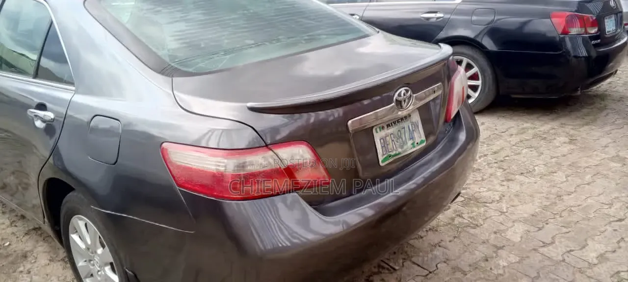Toyota Camry 2008 Gray