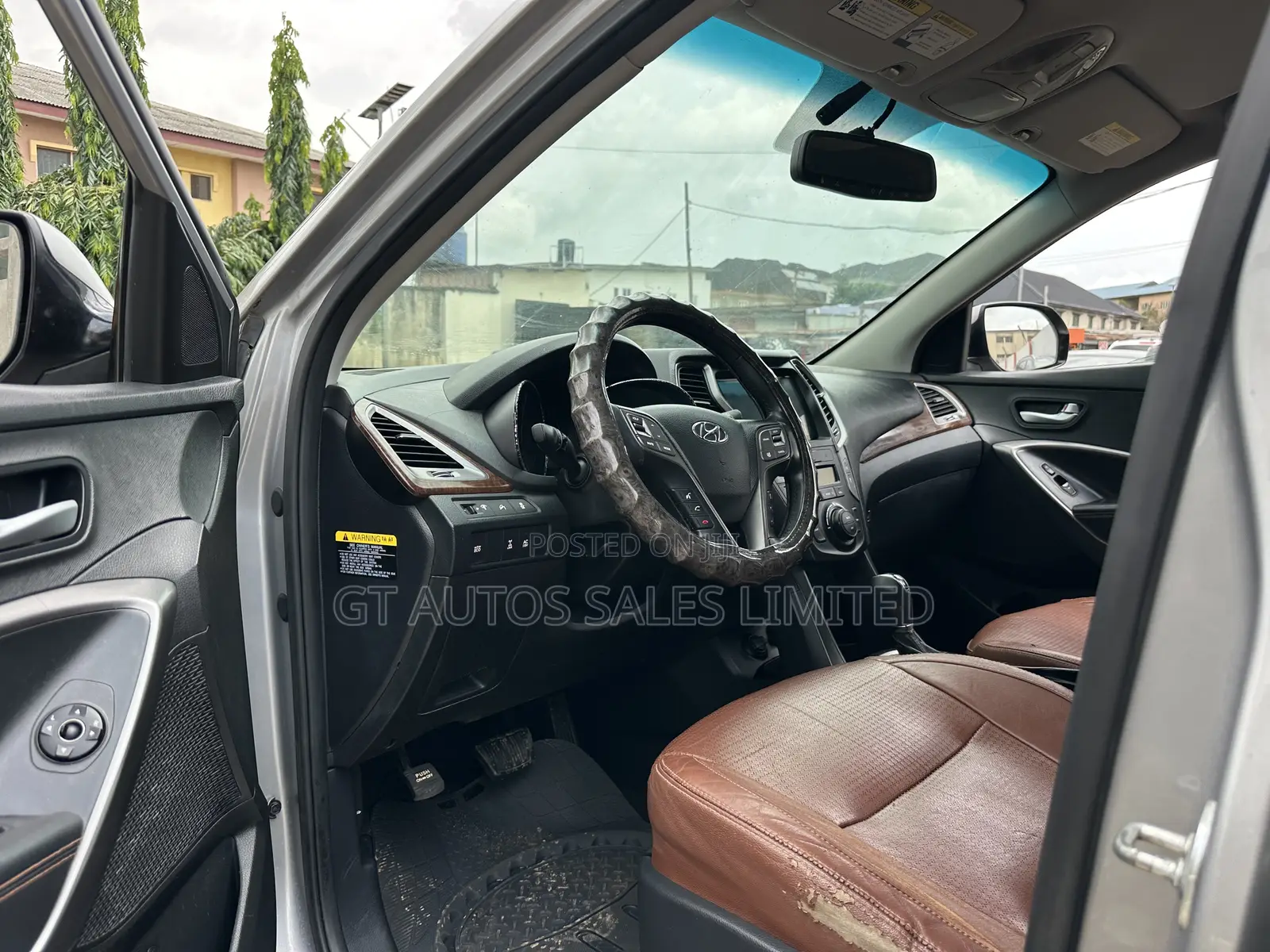 Hyundai Santa Fe Limited 4dr SUV AWD w/Saddle Interior (3.3L 6cyl 6A)