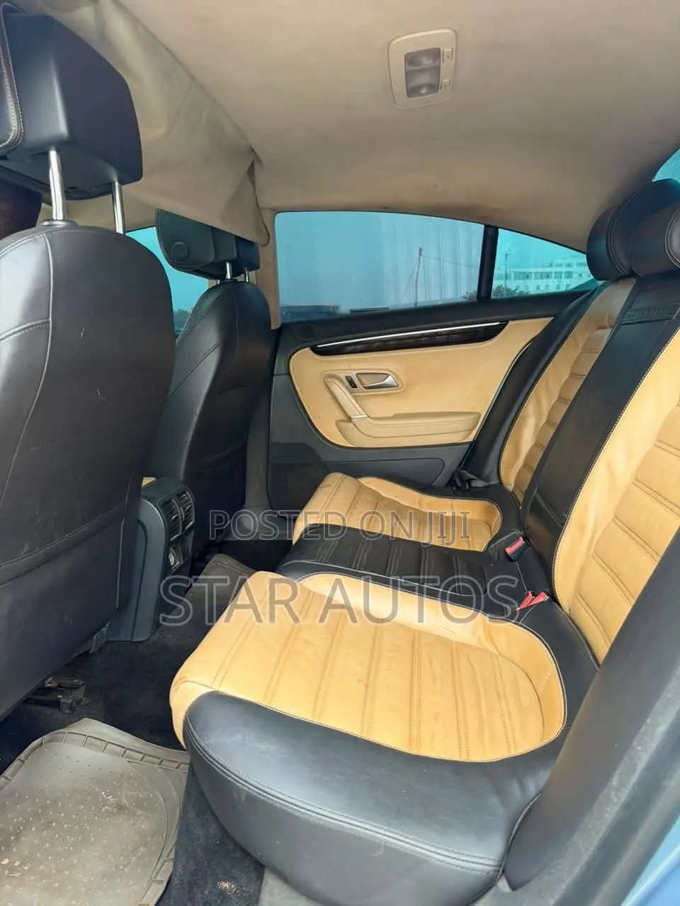 Volkswagen Passat 2012 Blue