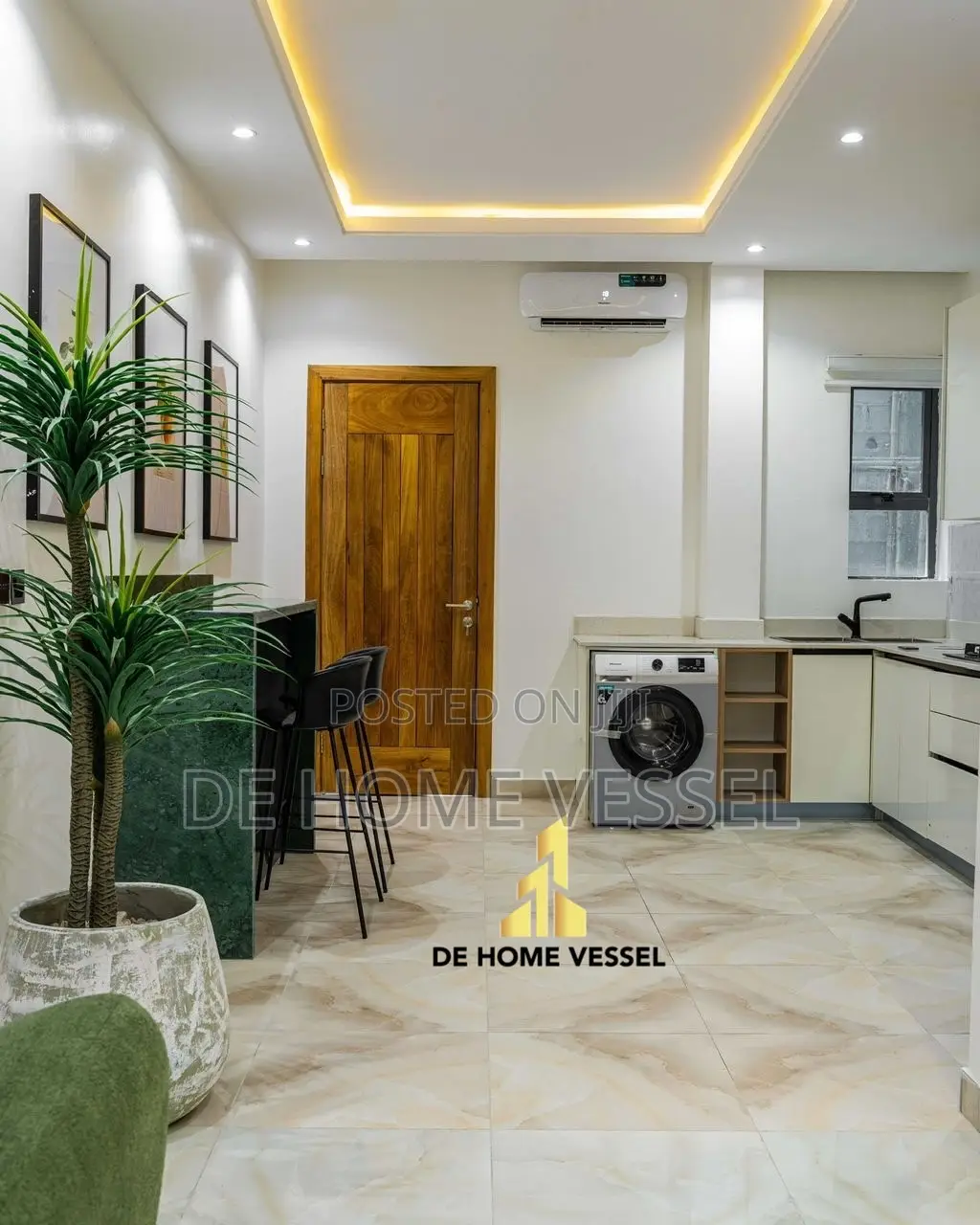 Furnished 2bdrm Penthouse in Lekki Phase 1 for sale