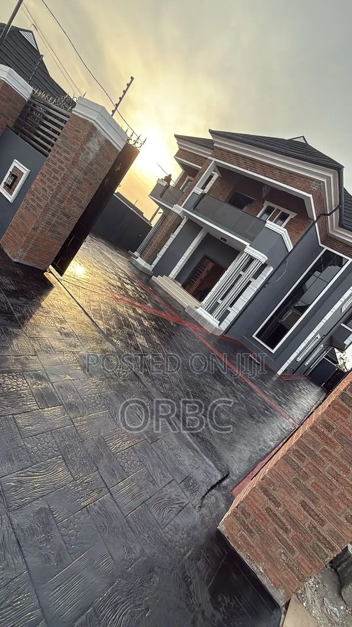 Compound Floor Design