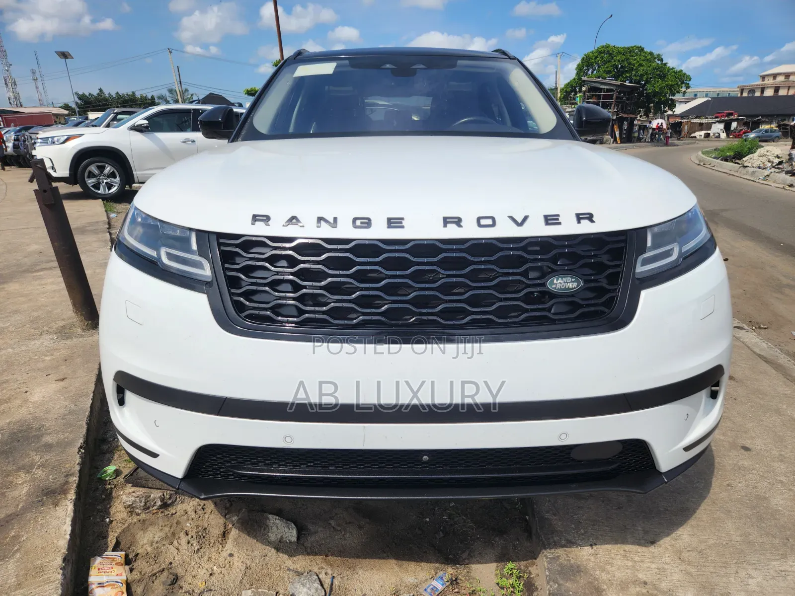 Land Rover Range Rover Velar 2024 White