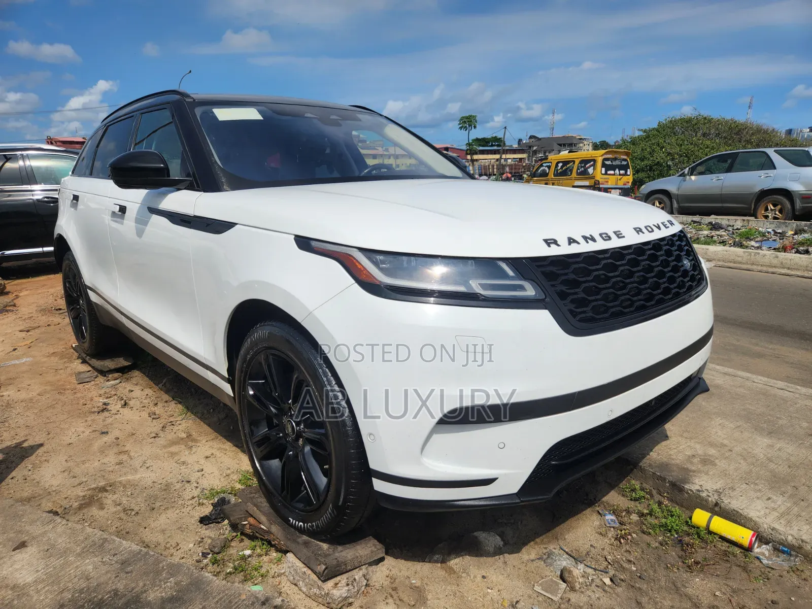Land Rover Range Rover Velar 2024 White