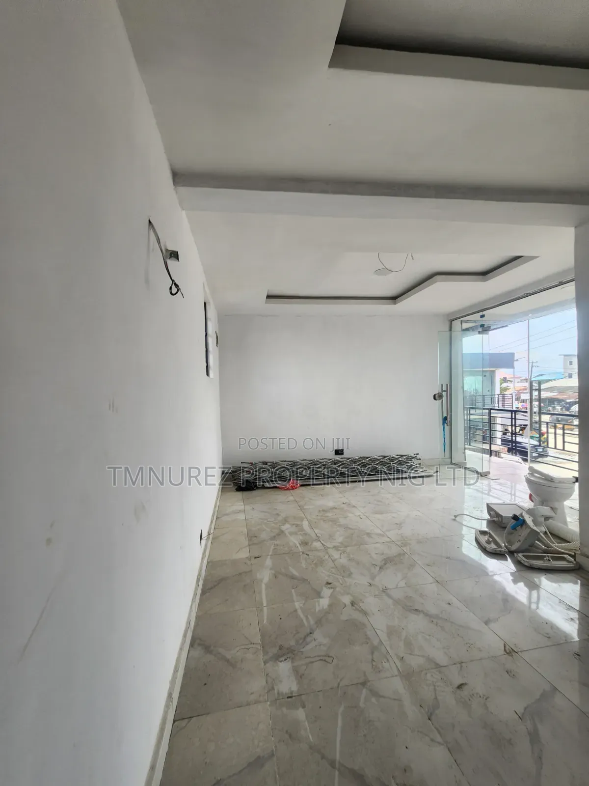 Shop Spacious Directly Facing Road Ajah