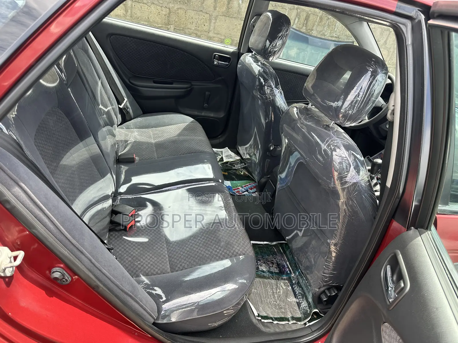 Toyota Avensis 1.6 VVT-i 2003 Red