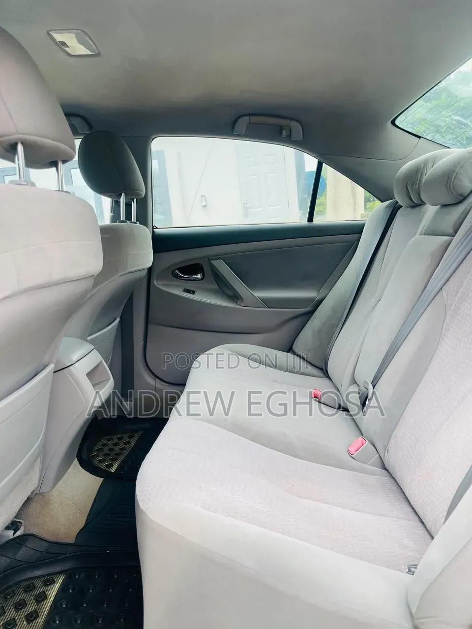 Toyota Camry 2011 Silver