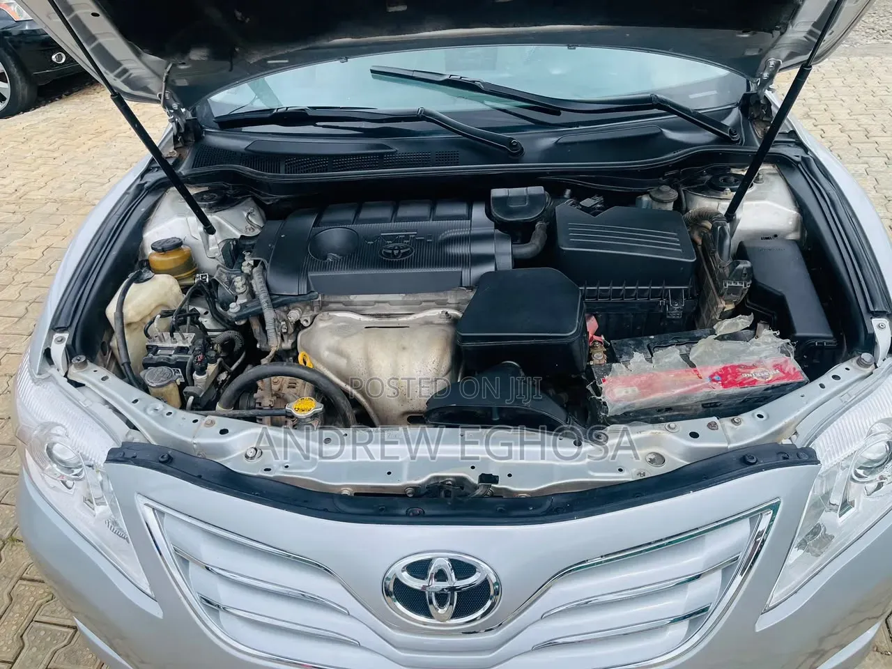 Toyota Camry 2011 Silver