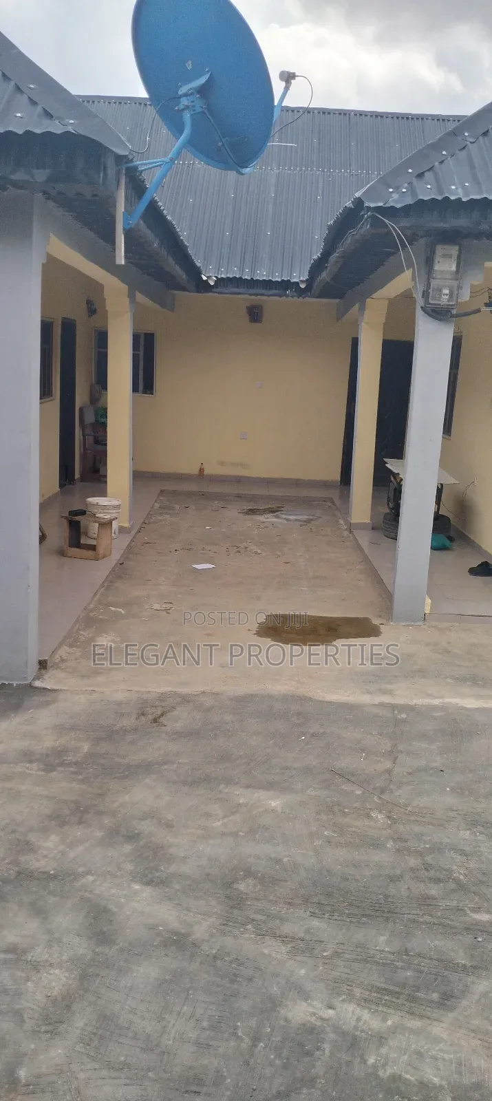 2bdrm Block of Flats in Mast, Usteem School, Osogbo for sale