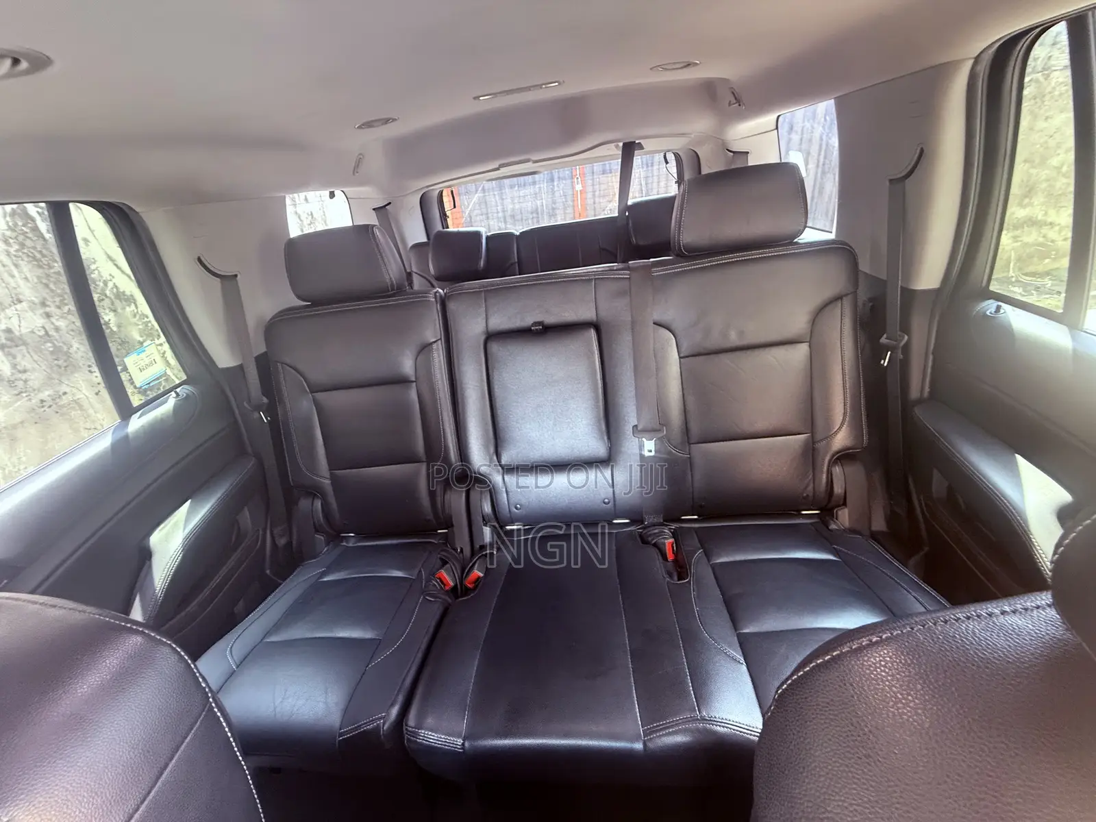 Chevrolet Tahoe 2019 Black