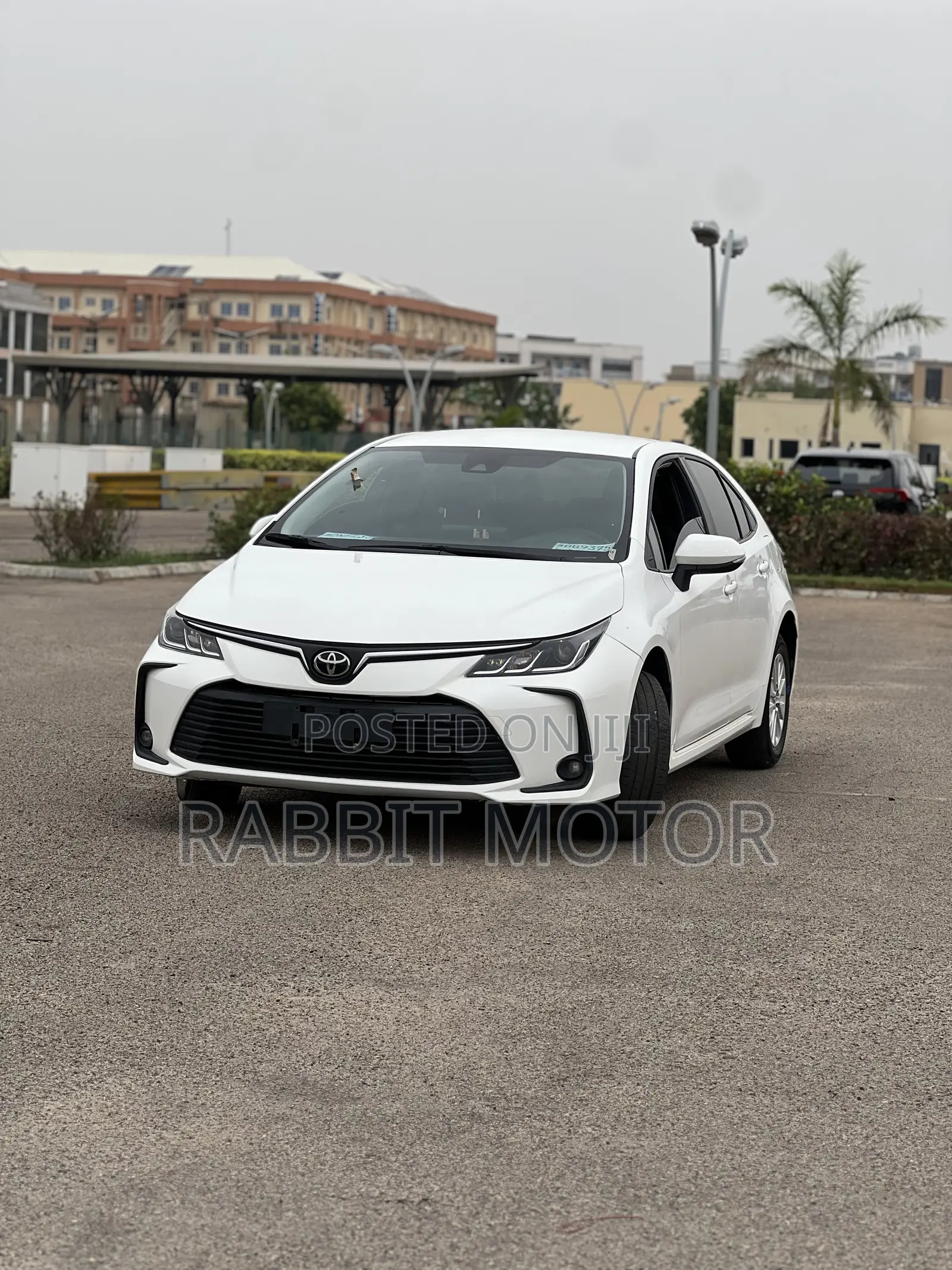Toyota Corolla L 2022 White