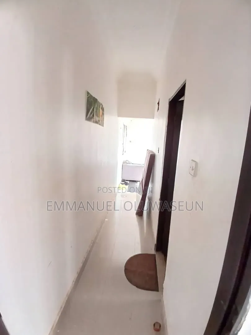 Mini Flat in Dakwo District for rent