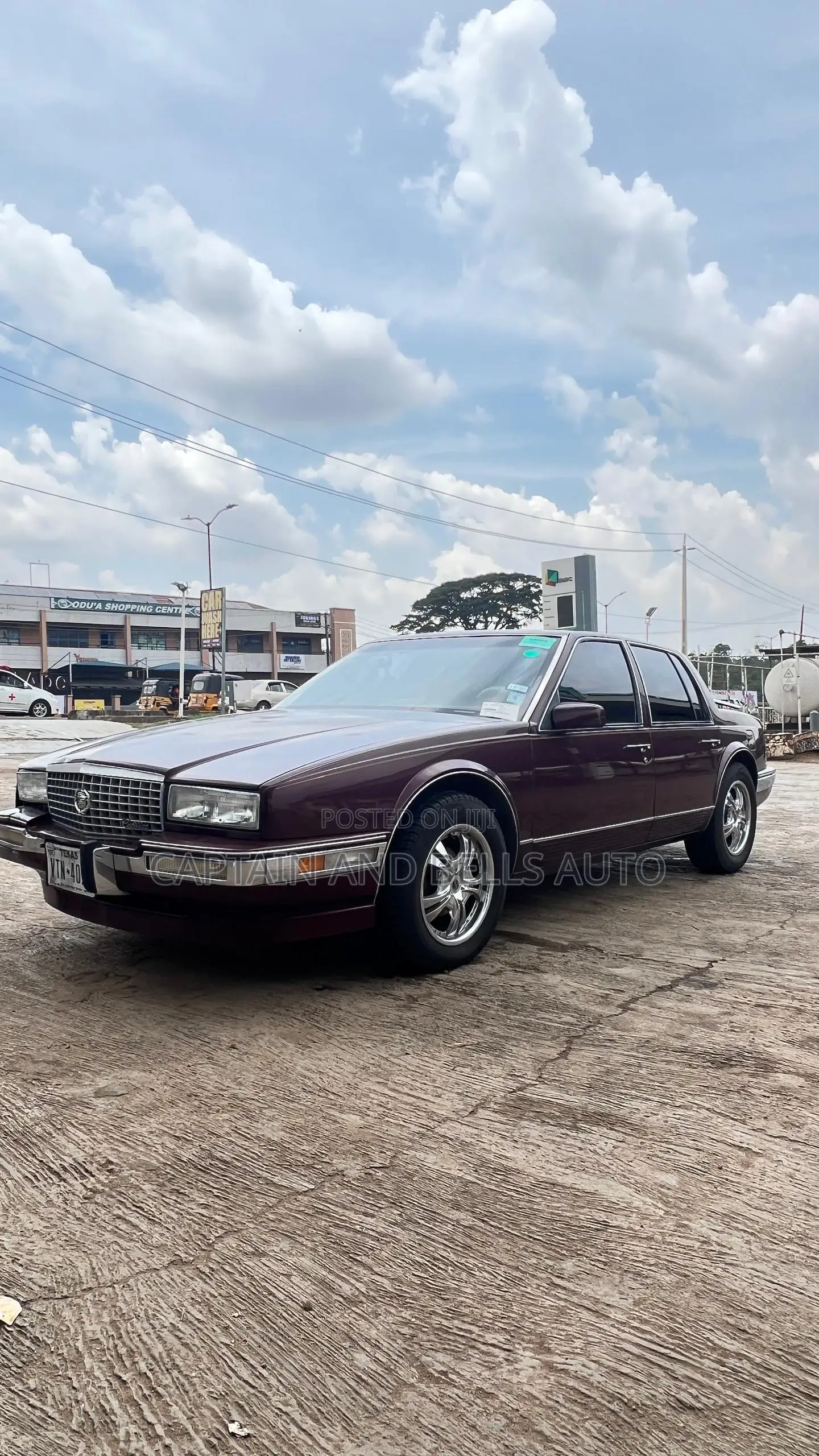 Cadillac Deville 1989 Burgundy
