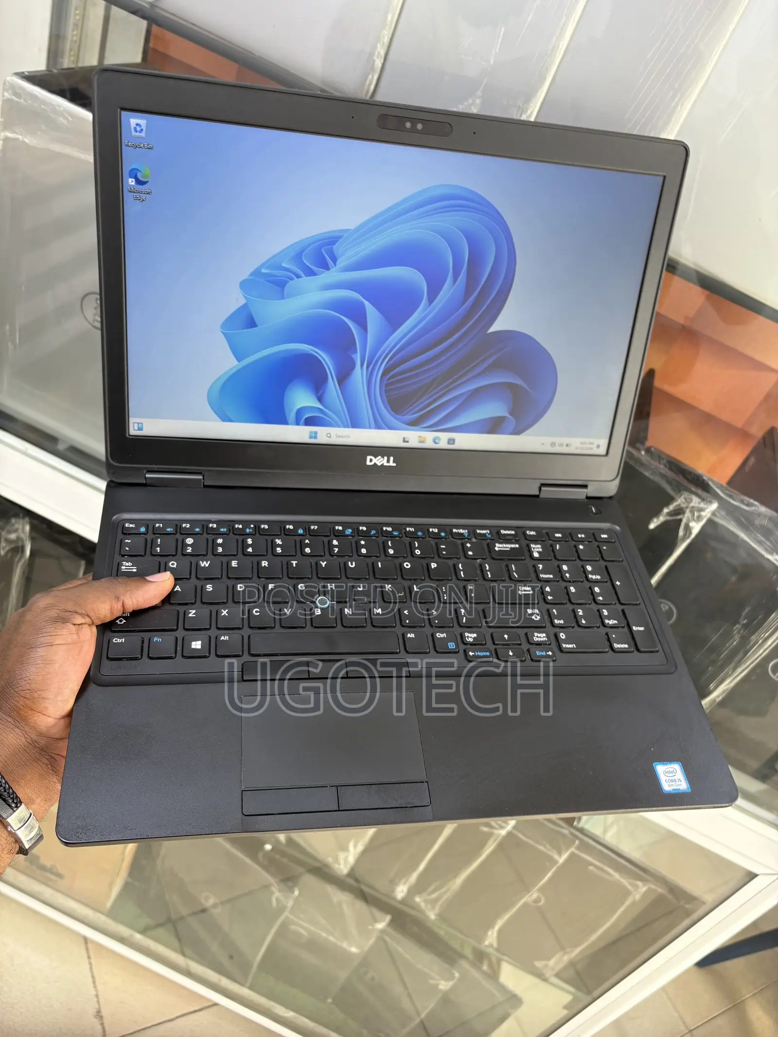 Laptop Dell Latitude 5590 8GB Intel Core i5 SSD 256GB