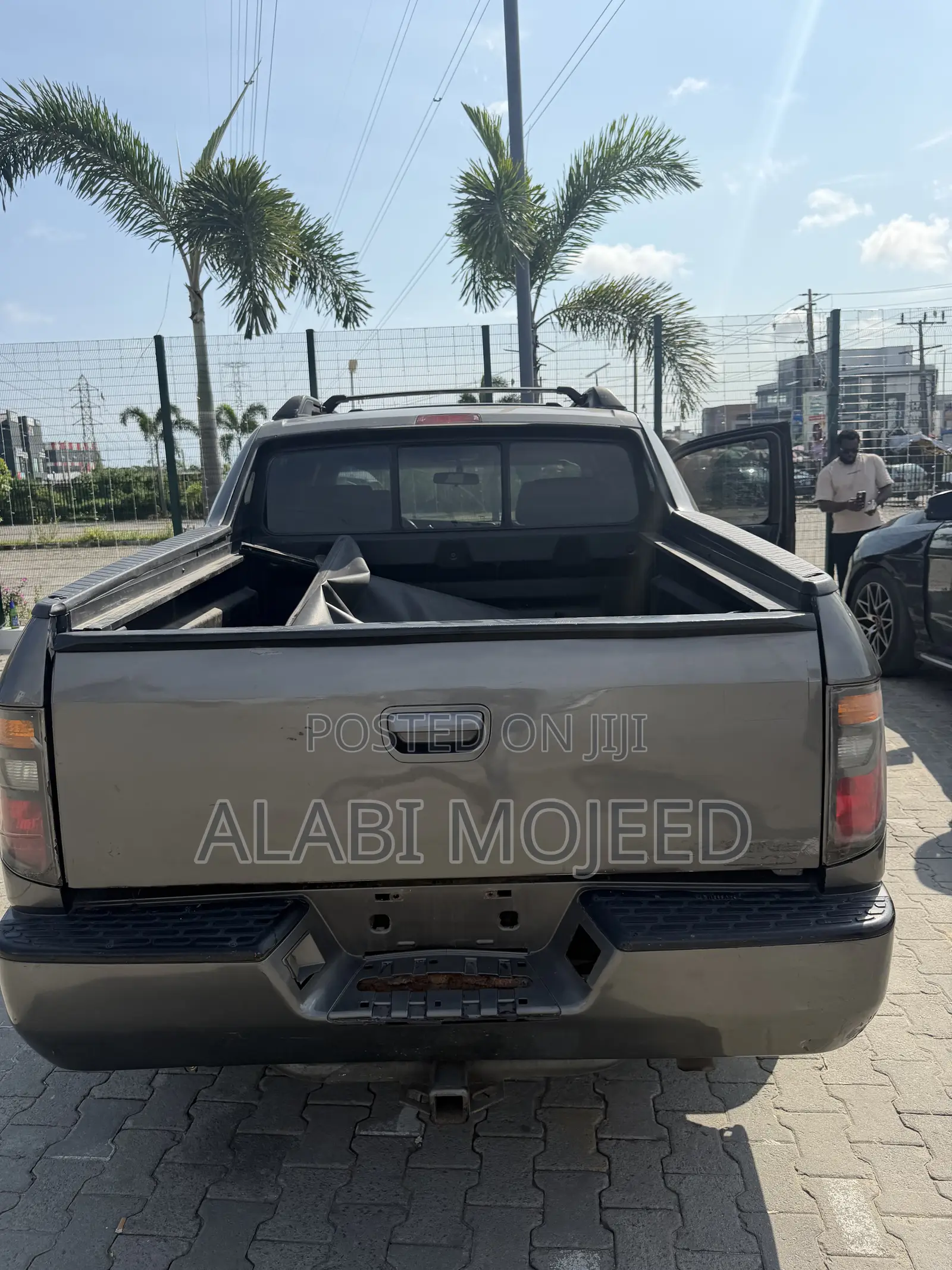 Honda Ridgeline RT 4x4 Crew Cab 122 in. WB 2007 Gray