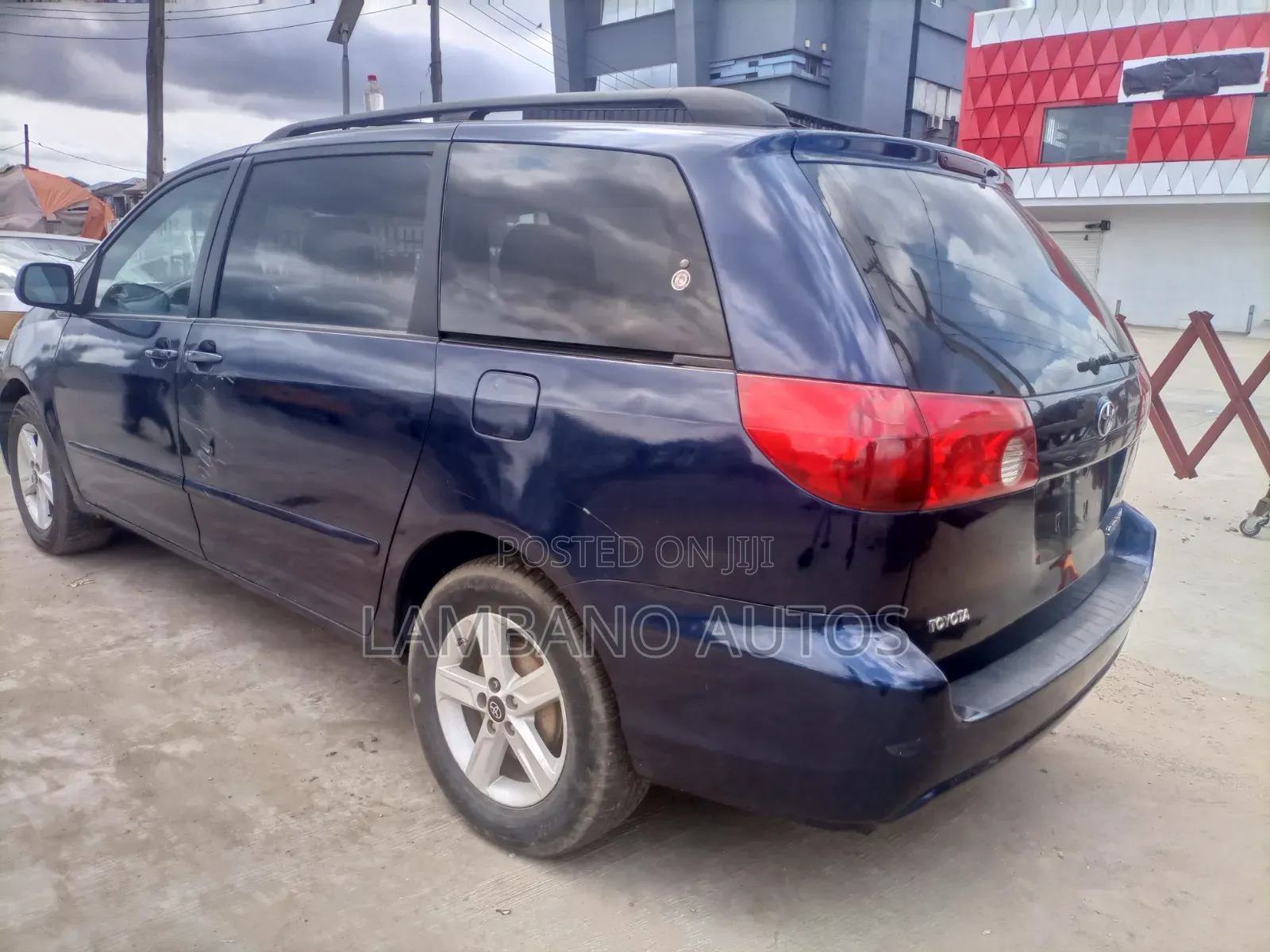 Toyota Sienna 2006 Blue
