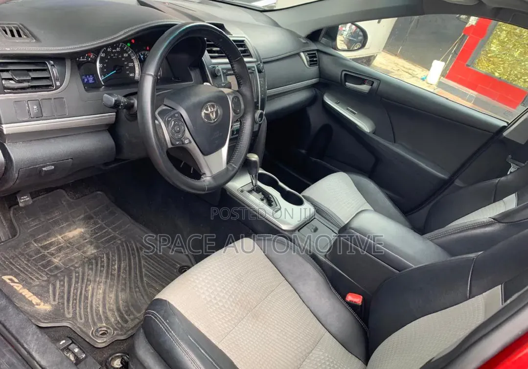 Toyota Camry 2013 Red