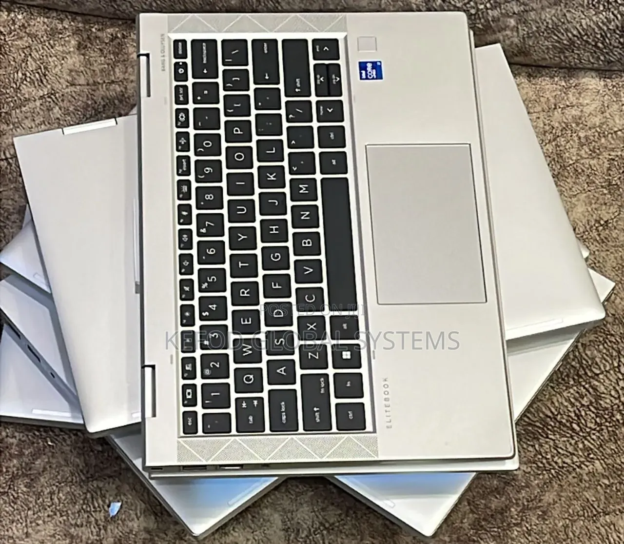 Laptop HP EliteBook 830 G8 32GB Intel Core i7 SSD 512GB