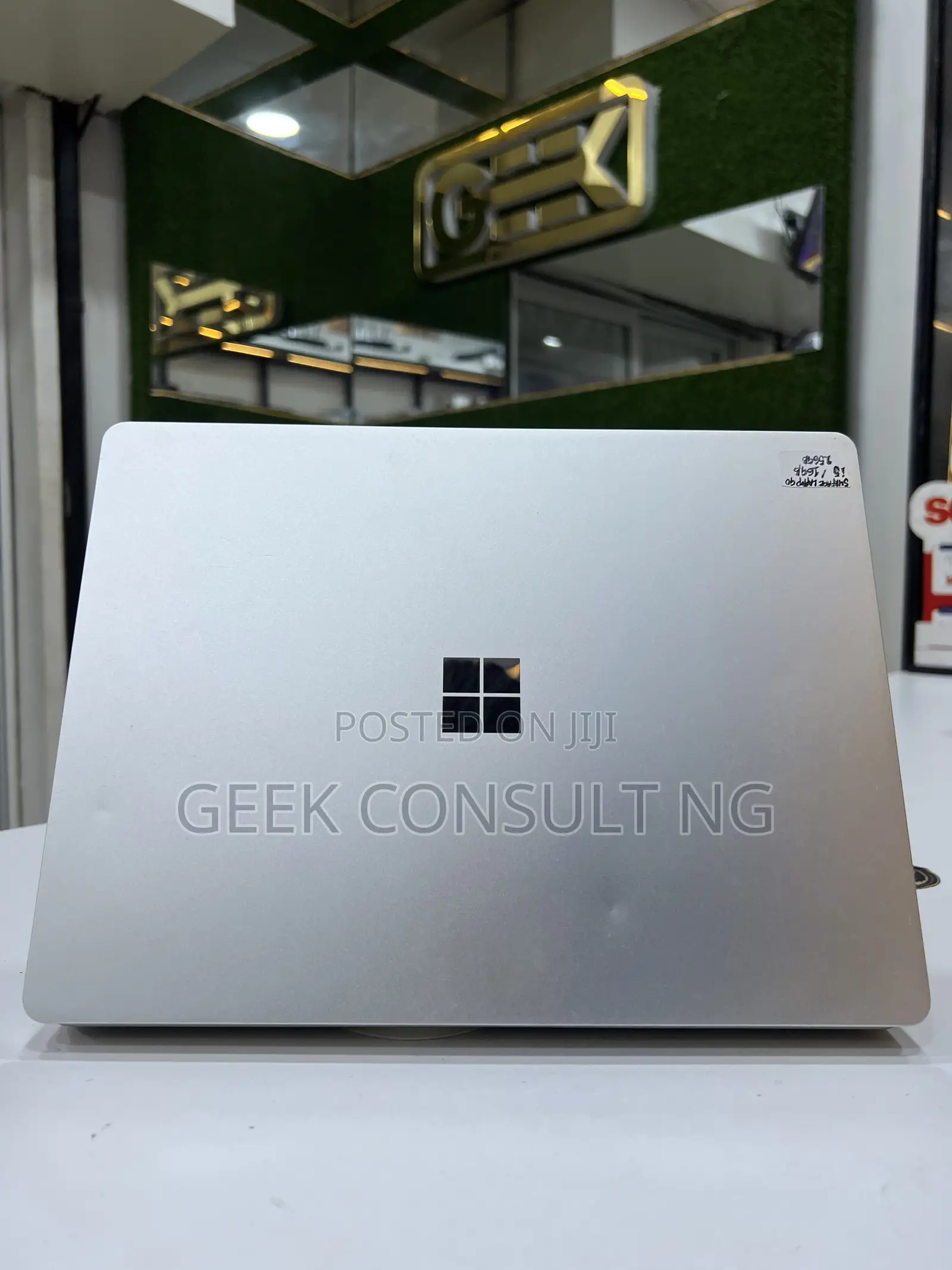 Laptop Microsoft Surface Go 16GB Intel Core i5 SSD 256GB