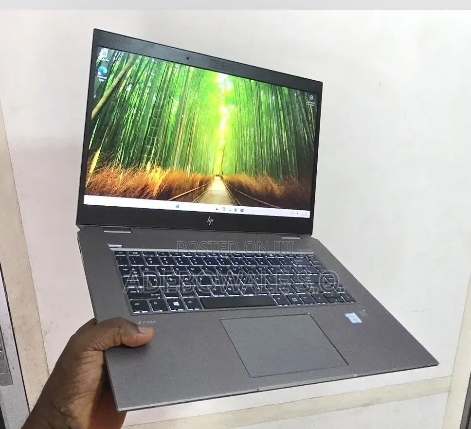 Laptop HP ZBook Studio G5 16GB Intel Core i7 SSD 256GB