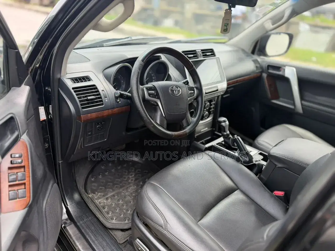 Toyota Land Cruiser Prado 2014 Black