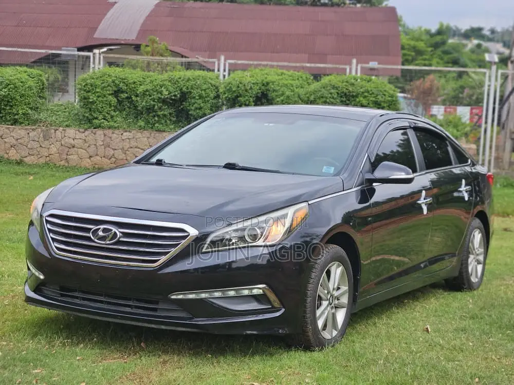 Hyundai Sonata ECO Sedan FWD (1.6L 4cyl 7A) 2017 Black