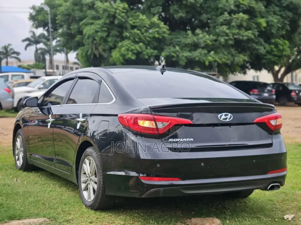 Hyundai Sonata ECO Sedan FWD (1.6L 4cyl 7A) 2017 Black