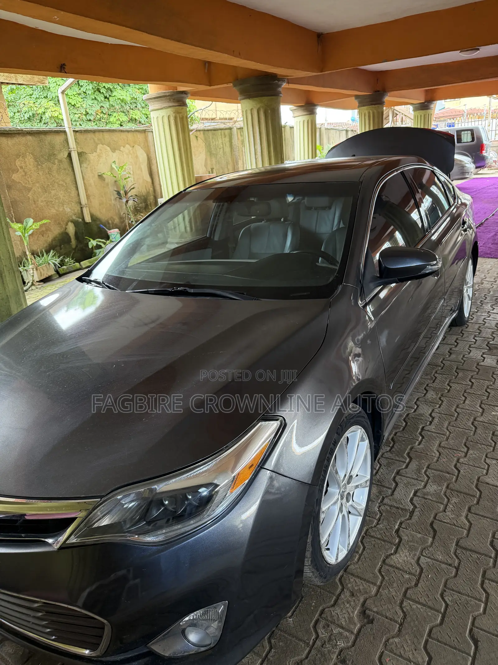 Toyota Avalon Limited 4dr Sedan (3.5L 6cyl 6A) 2015 Gray