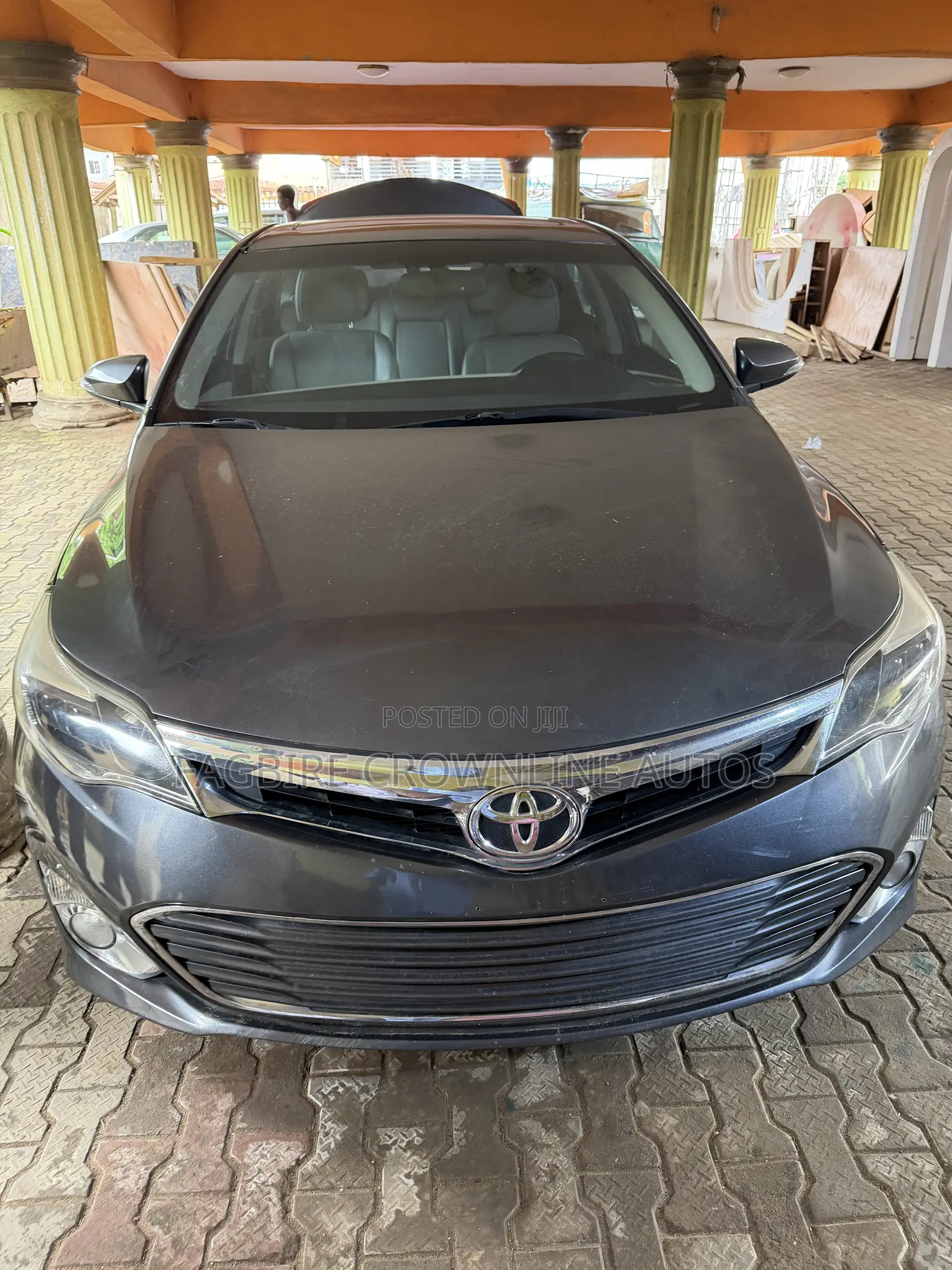 Toyota Avalon Limited 4dr Sedan (3.5L 6cyl 6A) 2015 Gray