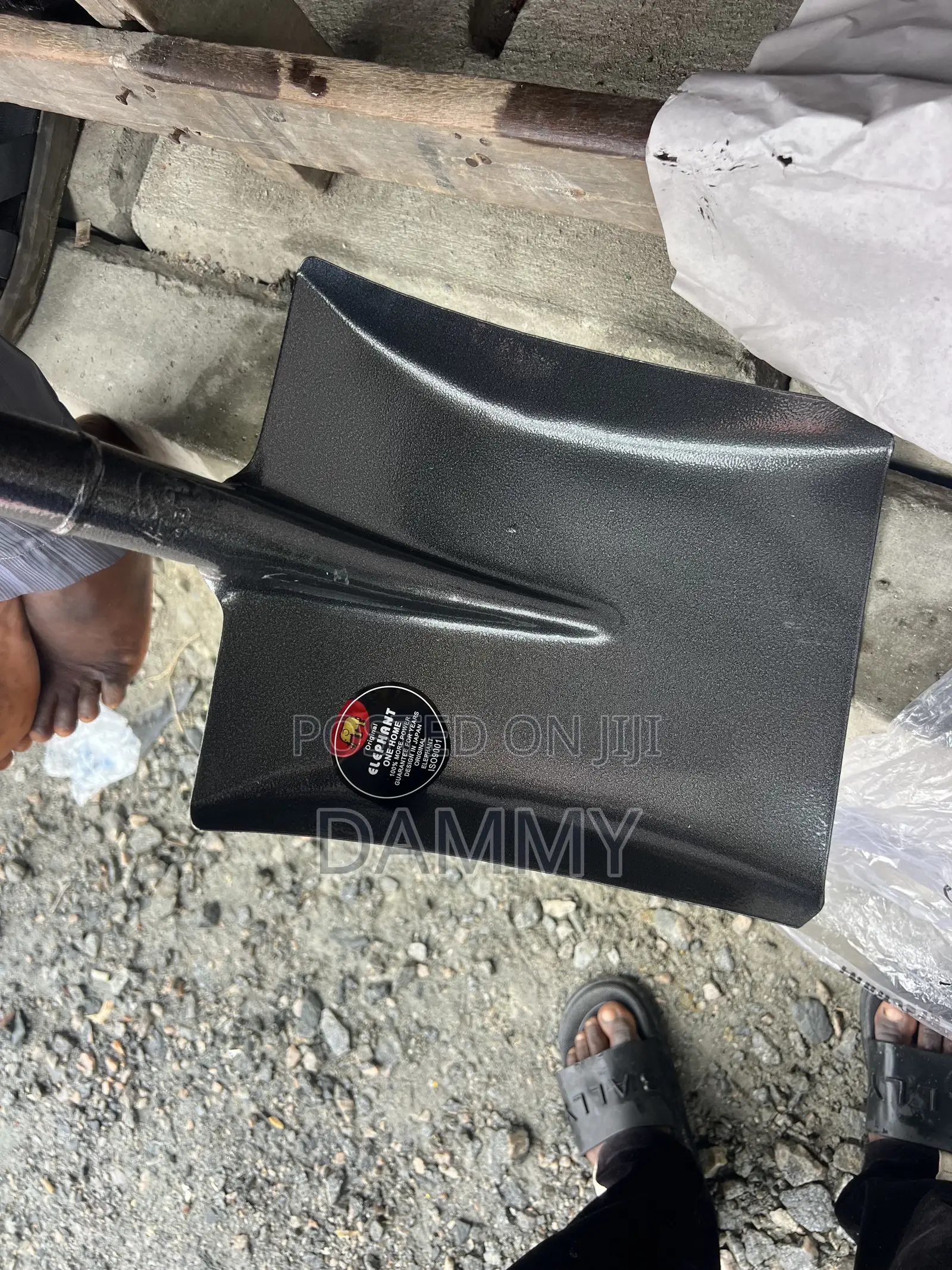 Elephant Brand Shovel