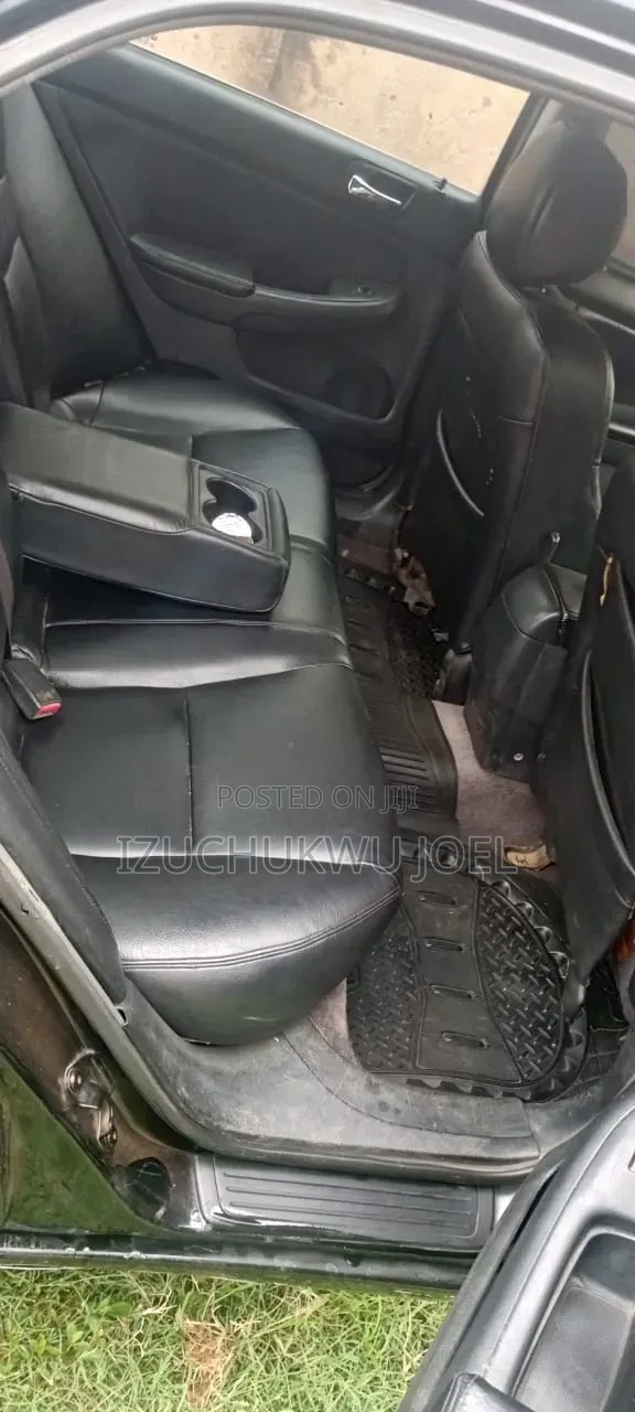Honda Accord 2004 Black